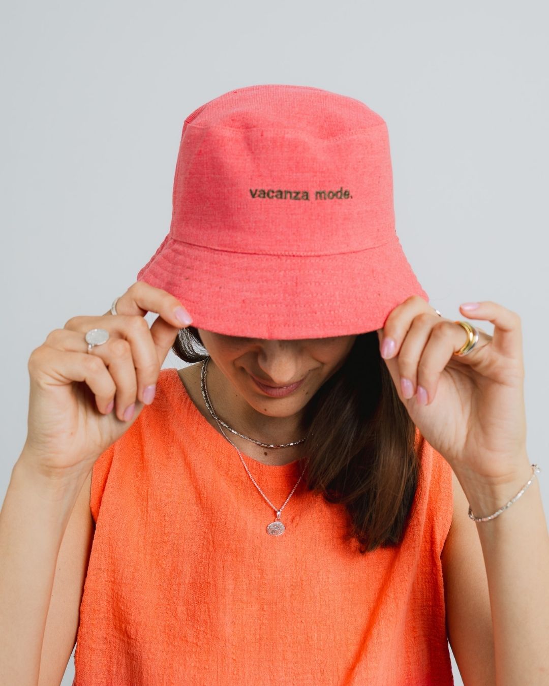 Take Me to Bali — Vacanza Mode Reversible Bucket Hat